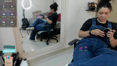 Snapshot of mariana_c chatting on 25, 5, 2026 Mar y online show from 25, 5, 2026