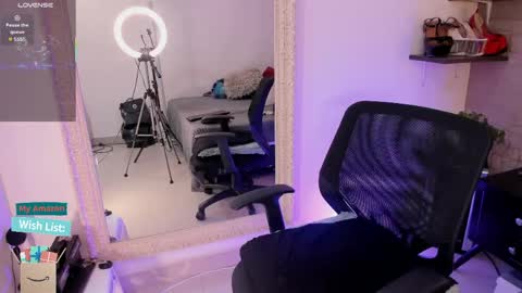 Snapshot of mariana_c chatting on 30, 5, 2026 Mar y online show from 30, 5, 2026