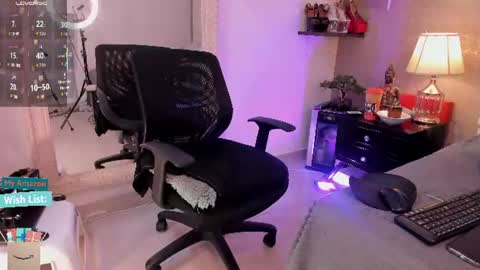 Snapshot of mariana_c chatting on 27, 6, 2026 Mar y online show from 27, 6, 2026