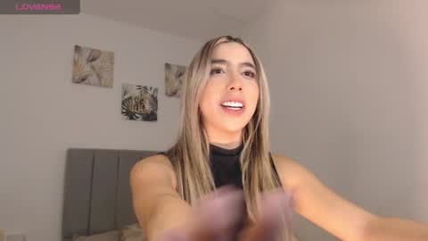 Mariana online show from 27, 4, 2026