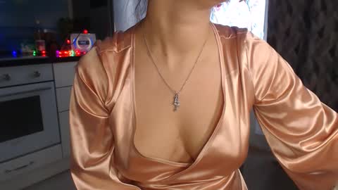 Snapshot of mariana_mur chatting on 8, 2, 2025 MarianaMur online show from 8, 2, 2025