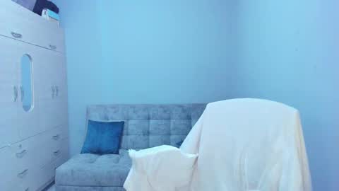    online show from 25, 2, 2025