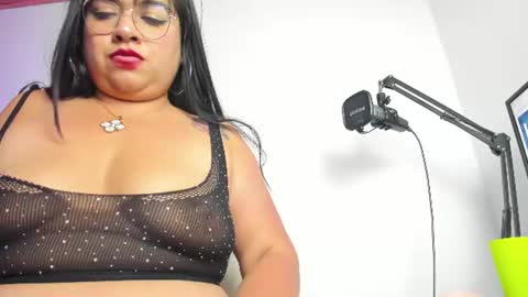 Snapshot of marianiitaa chatting on 7, 7, 2026 marianiitaa online show from 7, 7, 2026