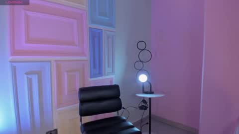 Snapshot of mariannelane1 chatting on 13, 11, 2025 Marianne online show from 13, 11, 2025