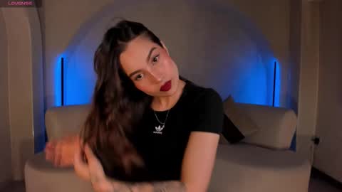 Snapshot of mariannelane1 chatting on 26, 11, 2025 Marianne online show from 26, 11, 2025