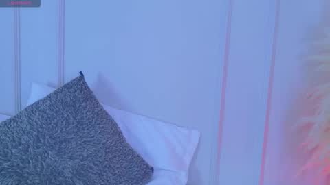 Maria Pettit online show from 28, 10, 2025