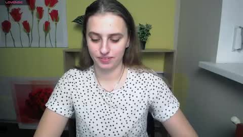 Snapshot of mariatess_ chatting on 5, 12, 2024 Mariia online show from 5, 12, 2024