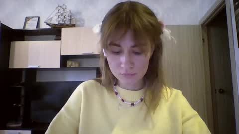Elianor online show from 10, 4, 2026