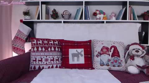 Snapshot of marie_antoinette62 chatting on 21, 12, 2024 Maria online show from 21, 12, 2024