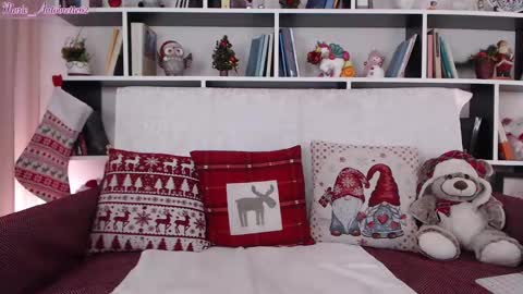 Snapshot of marie_antoinette62 chatting on 2, 1, 2025 Maria online show from 2, 1, 2025