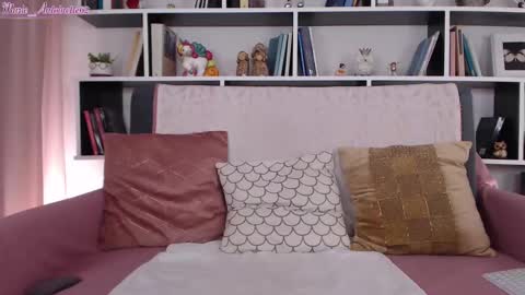 Snapshot of marie_antoinette62 chatting on 4, 2, 2025 Maria online show from 4, 2, 2025