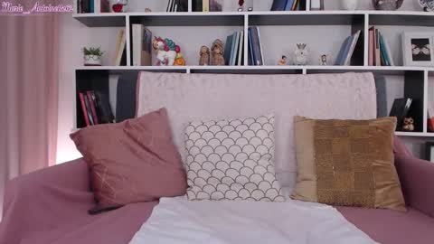 Snapshot of marie_antoinette62 chatting on 13, 2, 2025 Maria online show from 13, 2, 2025