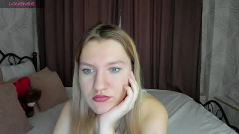 mariel_brown online show from 7, 12, 2024