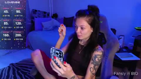 Snapshot of mariella__adams chatting on 7, 7, 2026 Maria online show from 7, 7, 2026