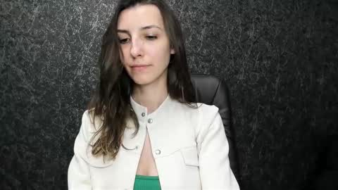 marielleanker online show from 19, 9, 2025