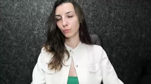 marielleanker online show from 20, 9, 2025