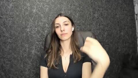 marielleanker online show from 29, 9, 2025