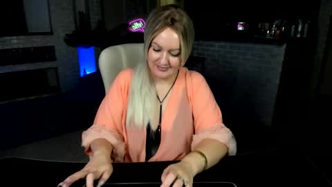 mariemlui online show from 13, 9, 2025