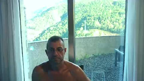 Snapshot of mariettee chatting on 11, 5, 2026 Djpegasus online show from 11, 5, 2026
