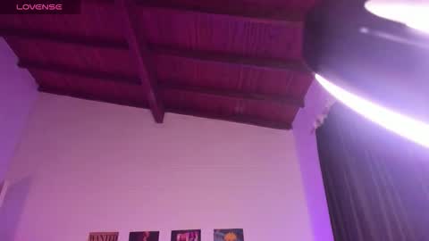 Mariana Hasper online show from 11, 10, 2025