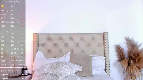 marilynrossy online show from 30, 10, 2025