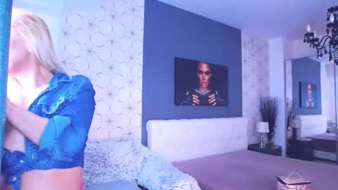 Mary Mais online show from 6, 10, 2025