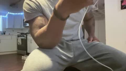 Z online show from 5, 12, 2025