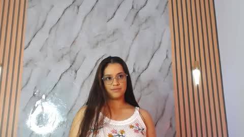 Marinella16 online show from 29, 10, 2025