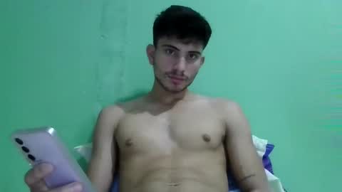 mariobrosss517470 online show from 4, 1, 2025