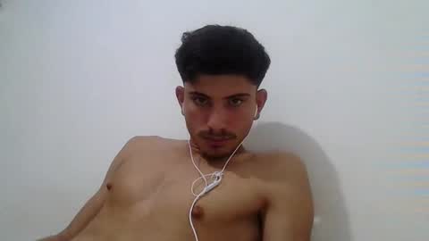 mariobrosss517470 online show from 26, 1, 2025