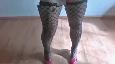 Maripaula369 online show from 3, 2, 2025