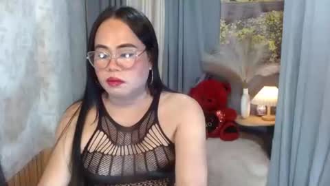 LEAH online show from 30, 3, 2026