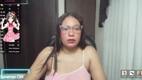 Snapshot of maritsa_millerr chatting on 2, 5, 2026 maritsa online show from 2, 5, 2026