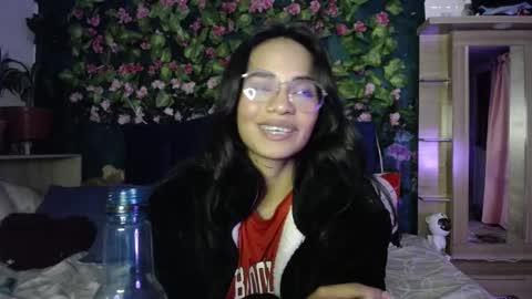 Snapshot of maritza_ferrerr chatting on 1, 2, 2025 Maritza Ferrer -Samara Beltran online show from 1, 2, 2025