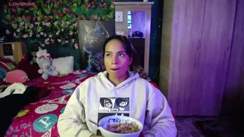 Snapshot of maritza_ferrerr chatting on 17, 2, 2025 Maritza Ferrer -Samara Beltran online show from 17, 2, 2025