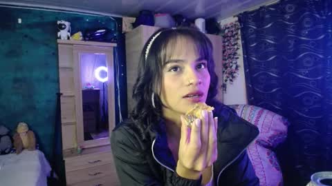 Snapshot of maritza_ferrerr chatting on 28, 2, 2025 Maritza Ferrer -Samara Beltran online show from 28, 2, 2025