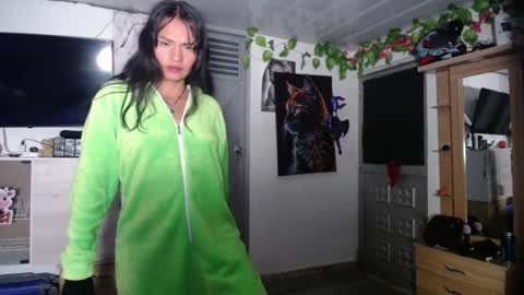 Maritza Ferrer -Samara Beltran online show from 25, 10, 2025