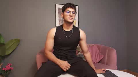 mark_evans1_ online show from 7, 11, 2025