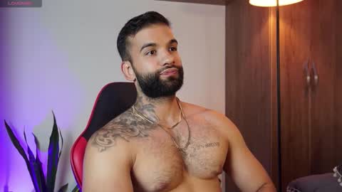 Mark online show from 13, 11, 2025