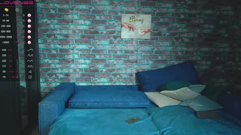 Mark online show from 14, 1, 2025