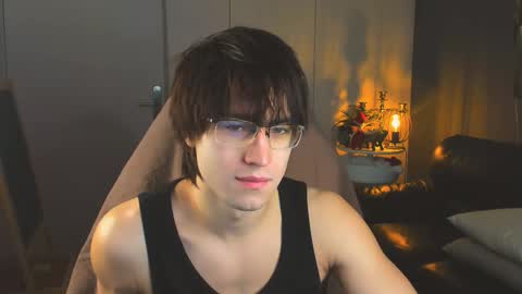 mark online show from 1, 12, 2025