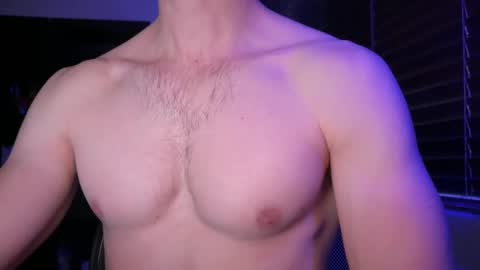 Snapshot of markf11 chatting on 7, 12, 2024 markf11 online show from 7, 12, 2024