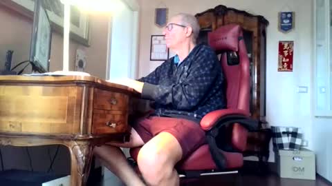 markmarkmark00 online show from 13, 4, 2026