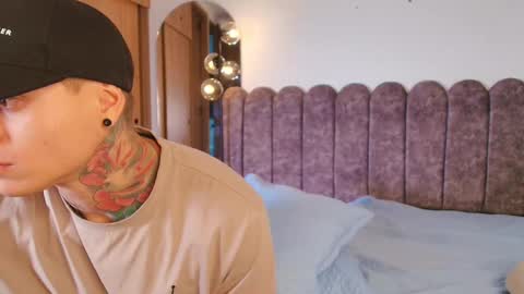 Sebastian online show from 26, 11, 2025