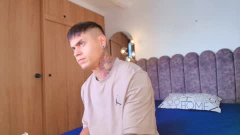 Sebastian online show from 2, 12, 2025