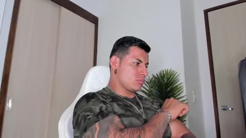 Snapshot of markus_blass chatting on 4, 2, 2025 markus... Y online show from 4, 2, 2025