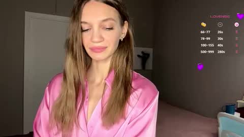 Maja online show from 7, 11, 2025