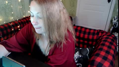 Snapshot of marlenehudsonah chatting on 2, 10, 2025 MarleneHudsonAh online show from 2, 10, 2025