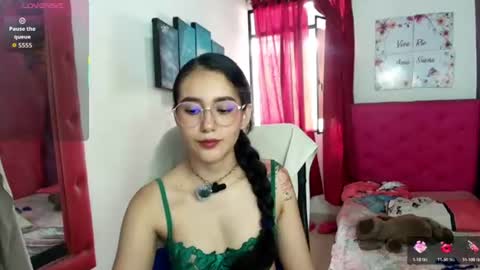 Snapshot of marley_jane_ chatting on 10, 7, 2026 marley online show from 10, 7, 2026
