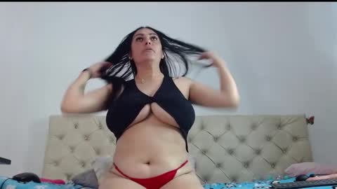 Snapshot of marlymilf6 chatting on 8, 1, 2025 Marly  online show from 8, 1, 2025